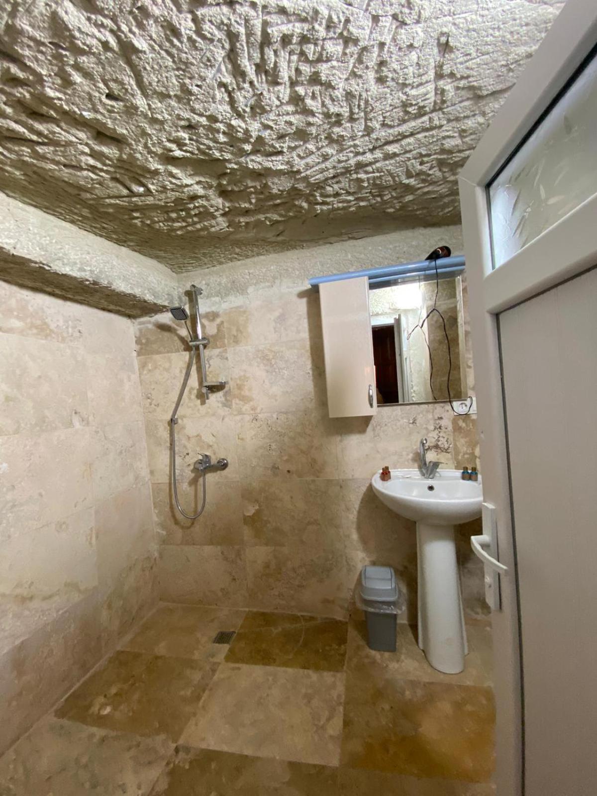 Peri Cave Hotel Göreme Exteriör bild